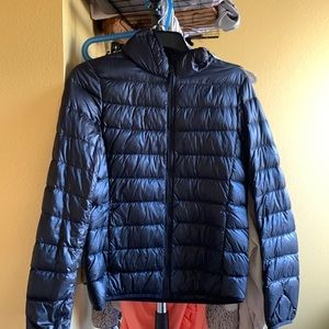 Uniqlo Puffer Zip Up Jacket